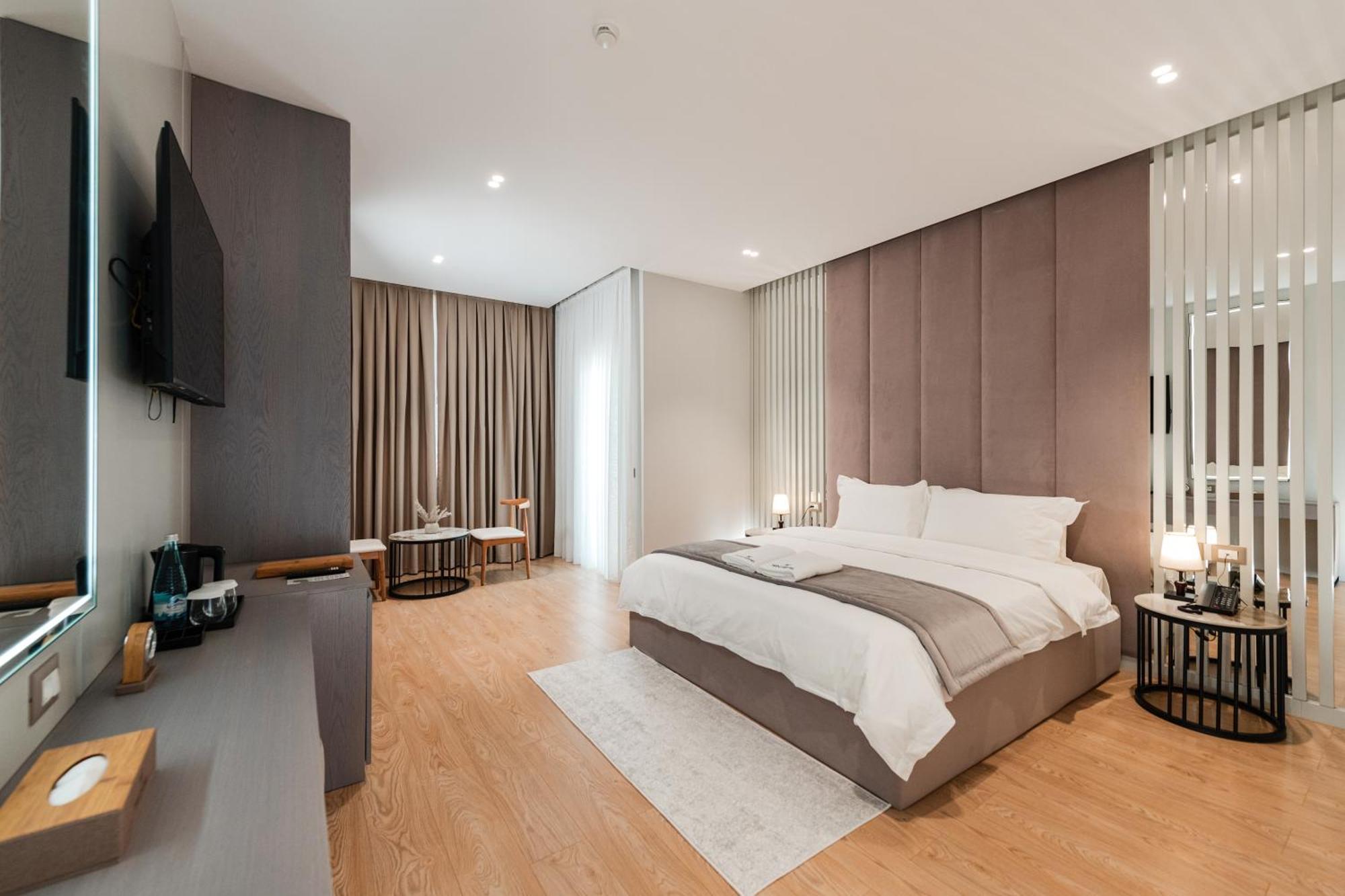 Troci Hotel Kamez Εξωτερικό φωτογραφία